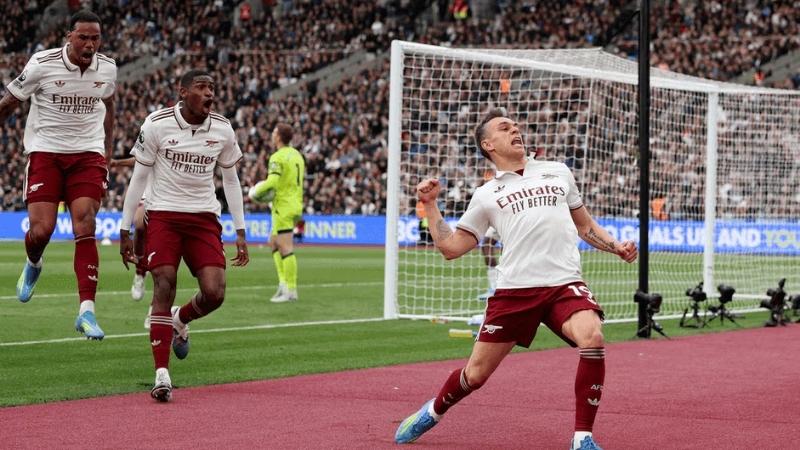 Trossard ghi bàn phút 84 giúp Arsenal thắng kịch tính 1-0 trước West Ham.